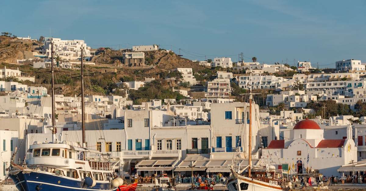 découvrez les meilleures destinations de pêche à travers le monde. que vous soyez un pêcheur expérimenté ou un novice, explorez des lieux enchanteurs offrant des expériences inoubliables, des paysages époustouflants et des eaux riches en poissons.